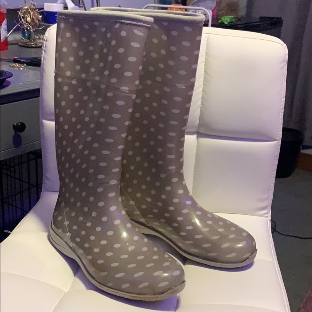 polka dot rain boots